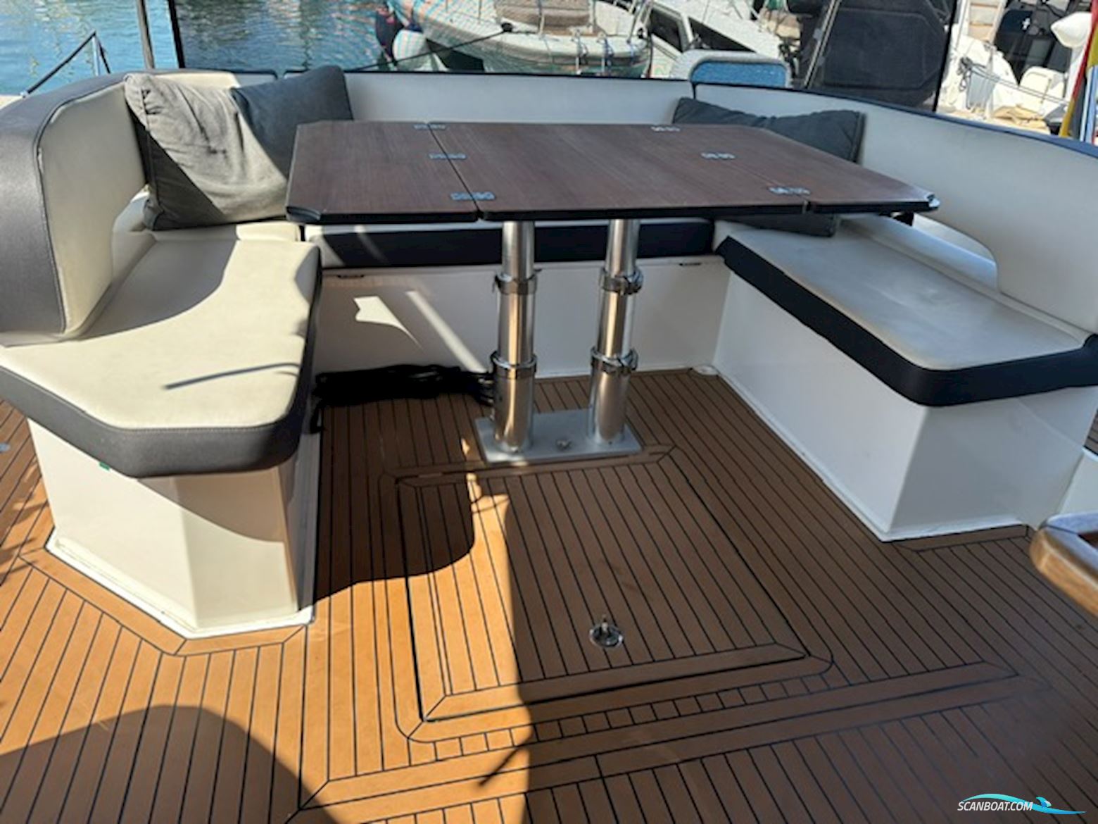 Bavaria S 40 HT