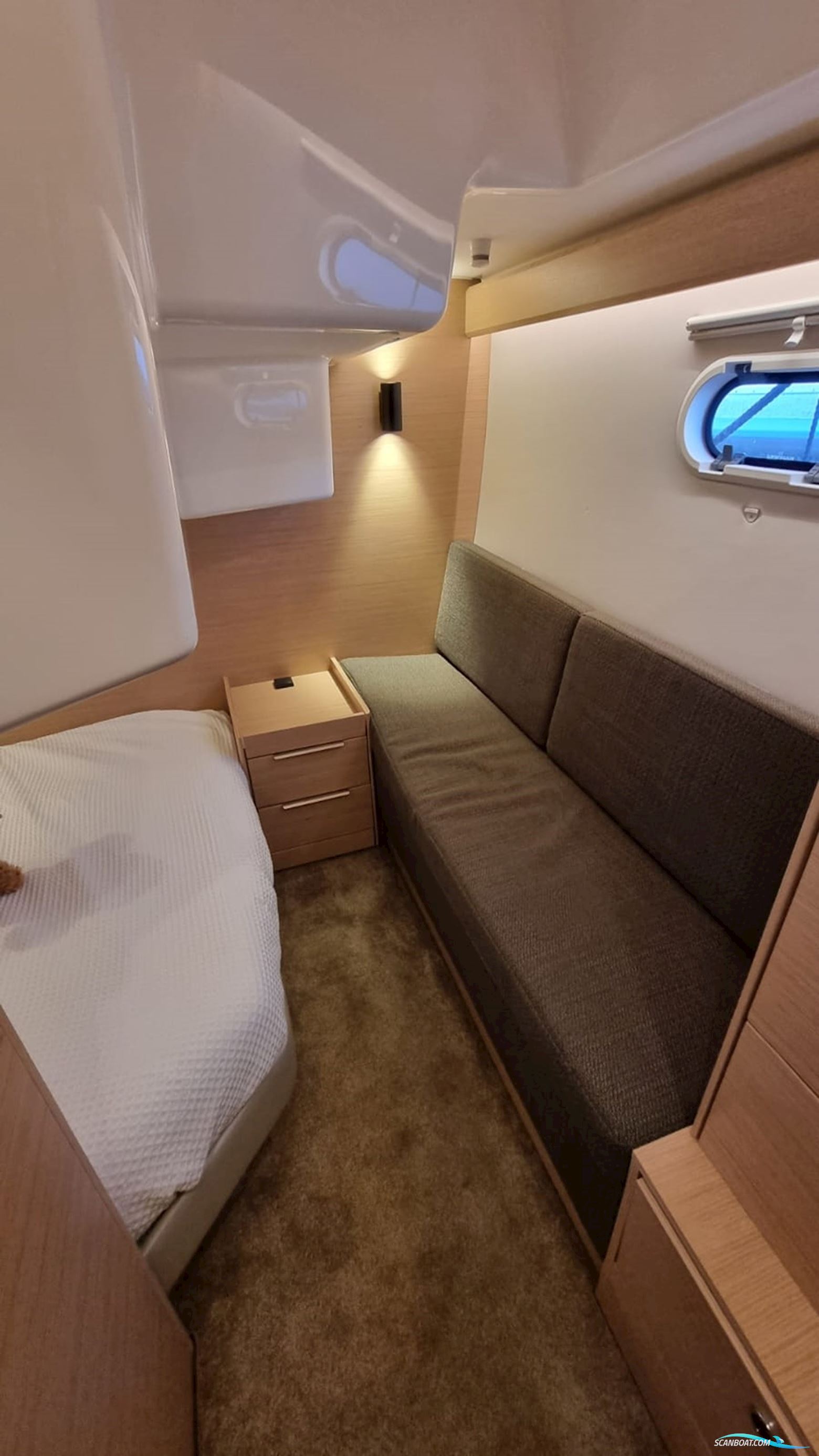 Bavaria S33 HT