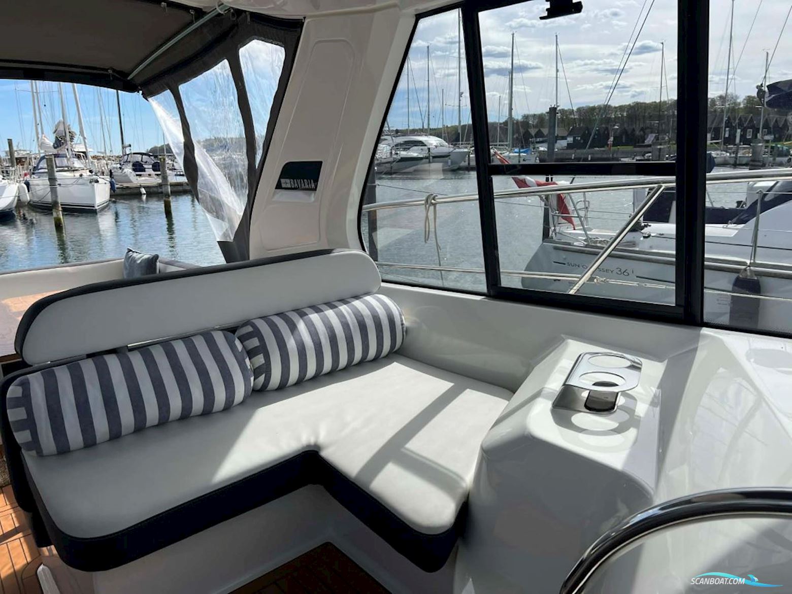 Bavaria S33 HT