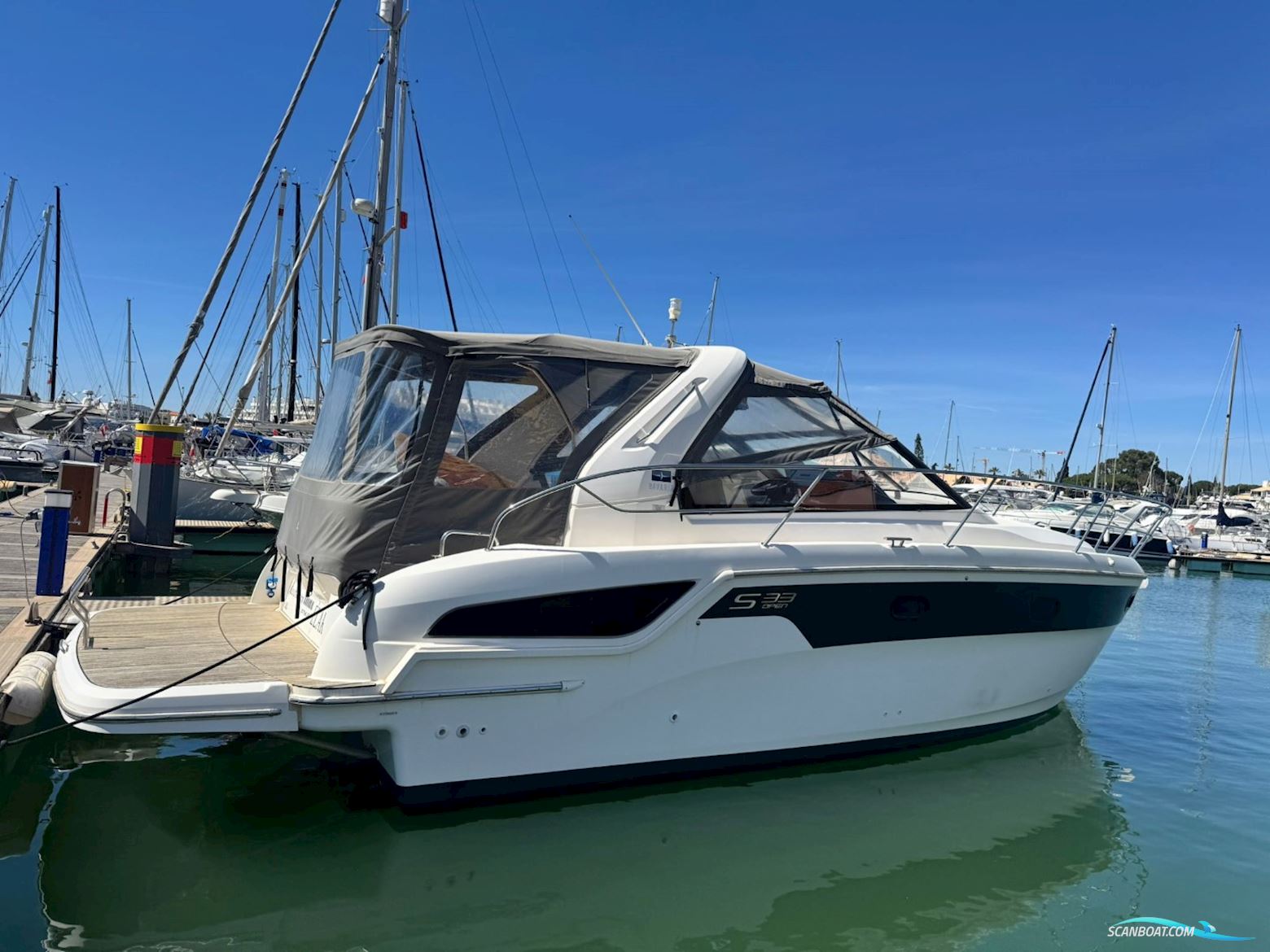 Bavaria S33 Open