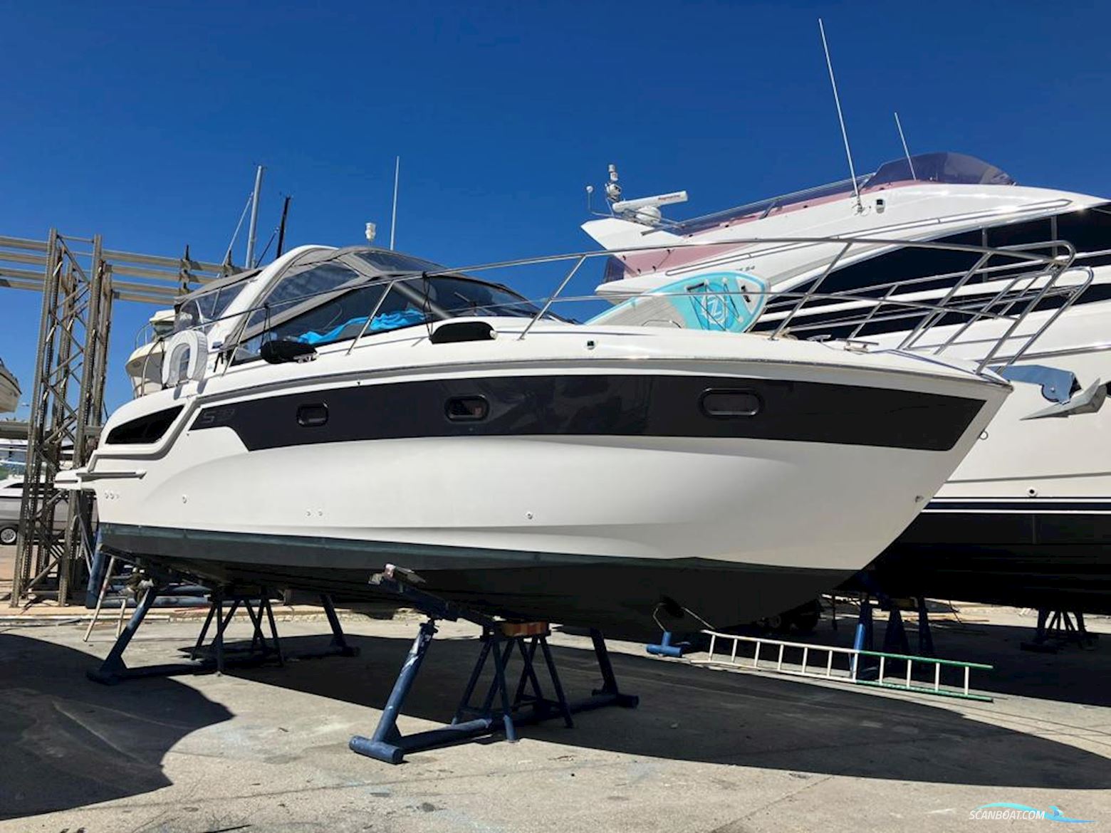 Bavaria S33 Open