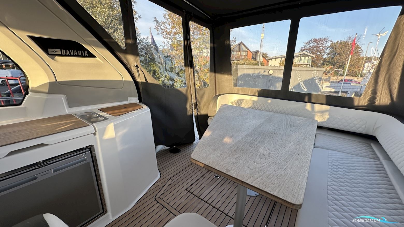 Bavaria S33HT