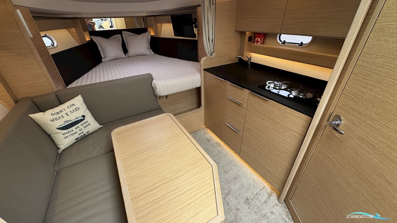 Bavaria S33HT