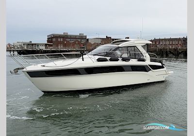 Bavaria S36 Motorboat 2017, with Volvo Penta engine, United Kingdom