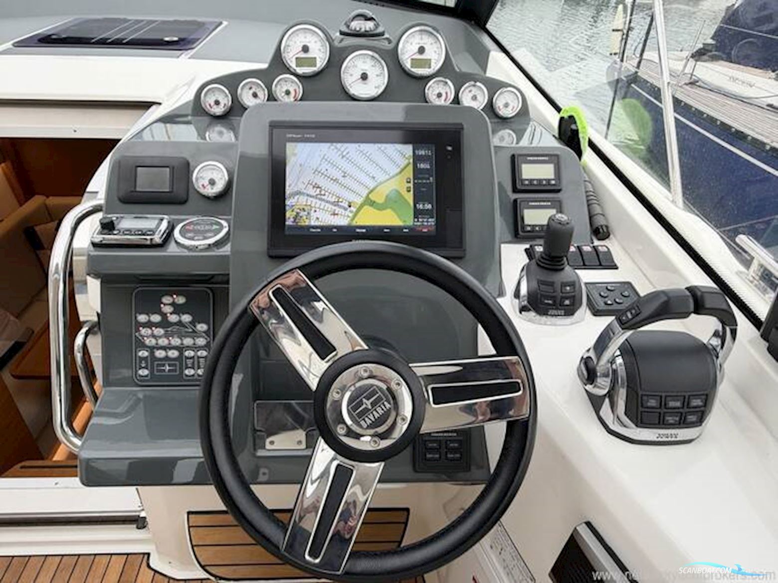 Bavaria S36