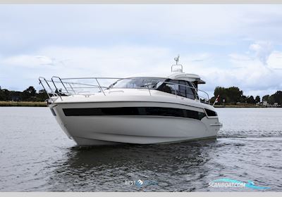 Bavaria S40 Coupe Motorboat 2018, with Mercruiser 6,2 Mpi engine, The Netherlands