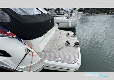 Bavaria S40 Motorboat 2019, with Volvo Penta engine, United Kingdom
