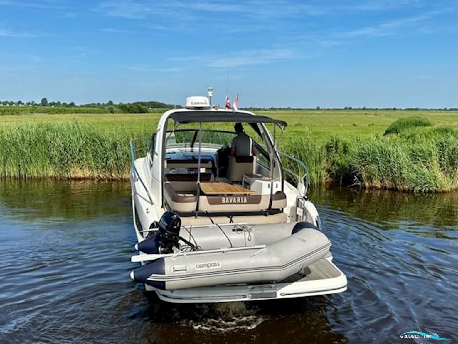 Bavaria Sport 330