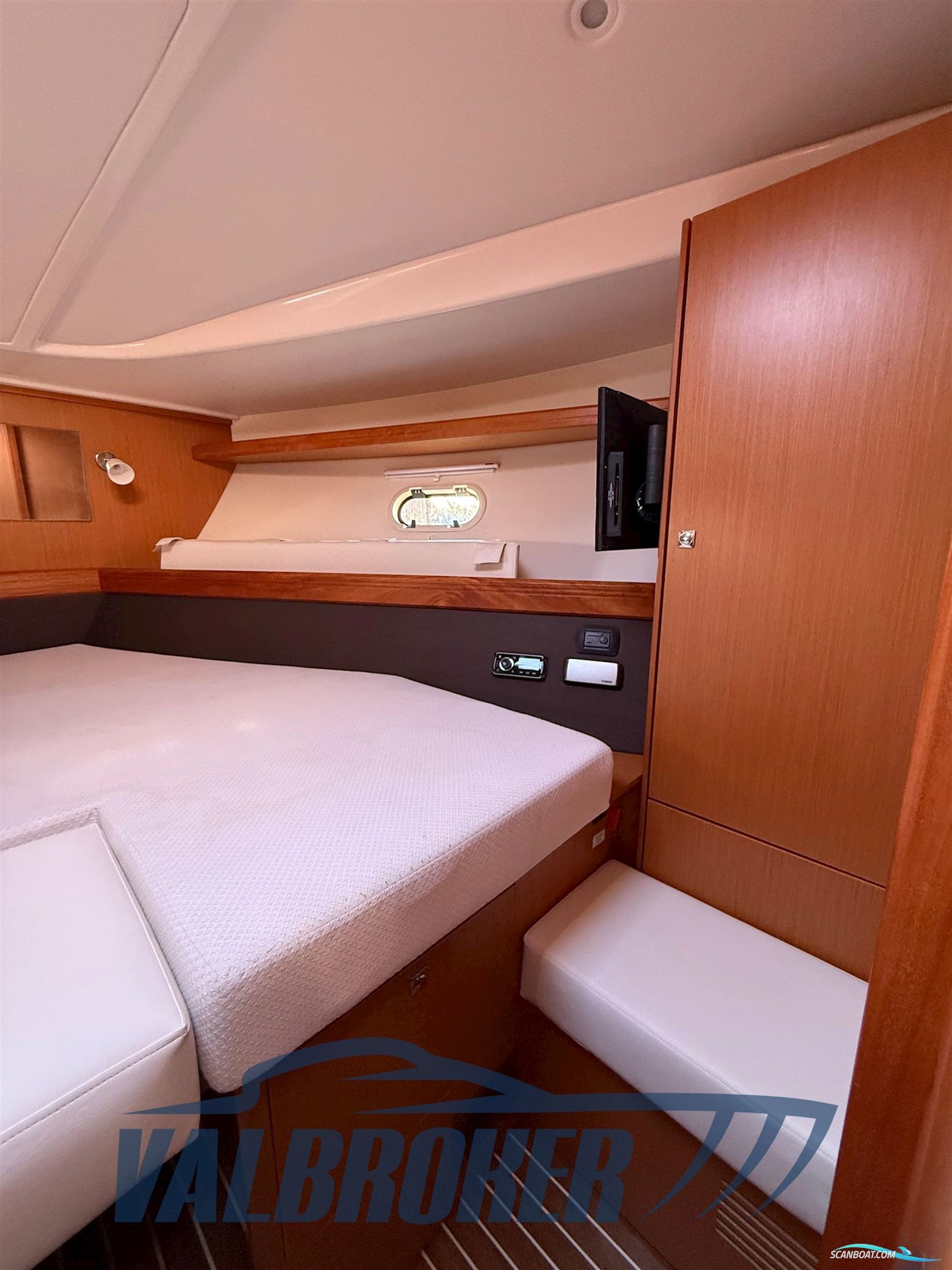 Bavaria Sport 39 HT