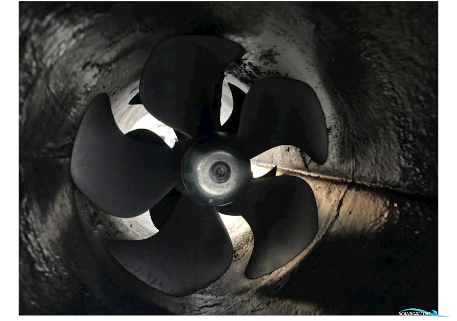 Bavaria Sport 43 Hard Top