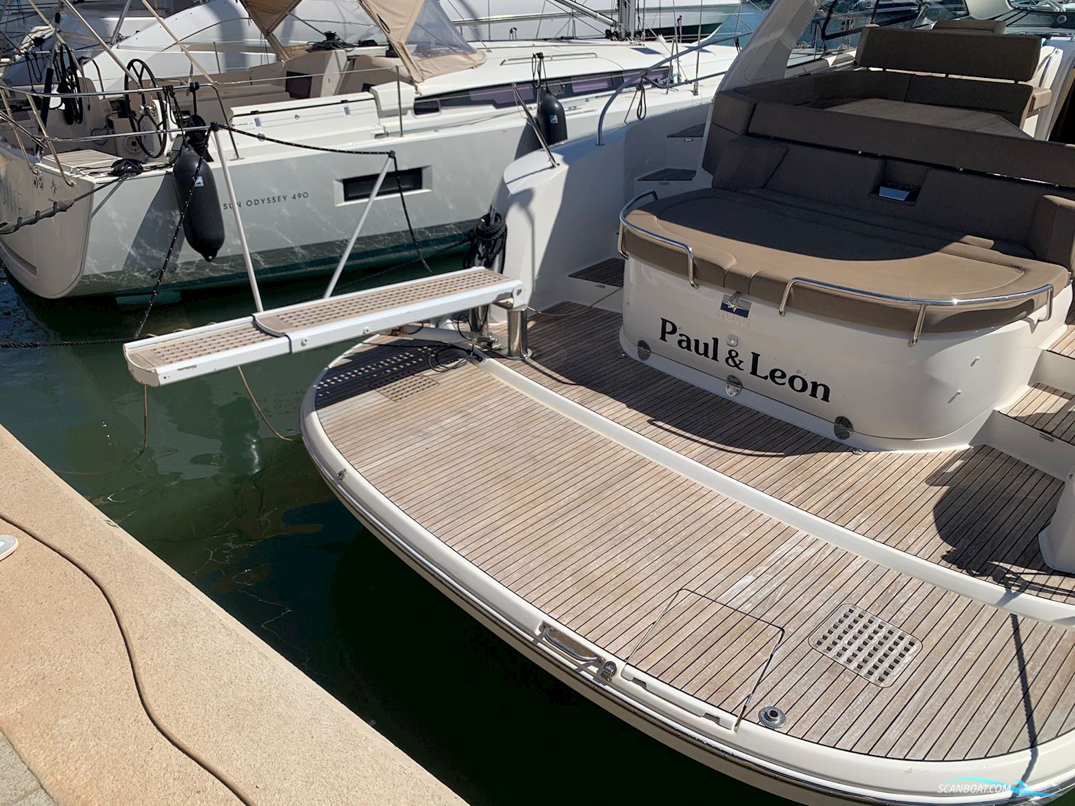 Bavaria Sport 43 Hard Top