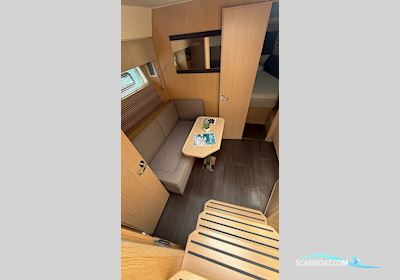 Bavaria SR 38 HT - 2023 Motorboat 2023, with Volvo Penta V8-350 Aquamatic engine, Slovenia