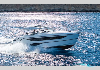 Bavaria SR35 Open Top-Demo Boat Discount Motorboat 2025, with Volvo-Penta engine, Spain