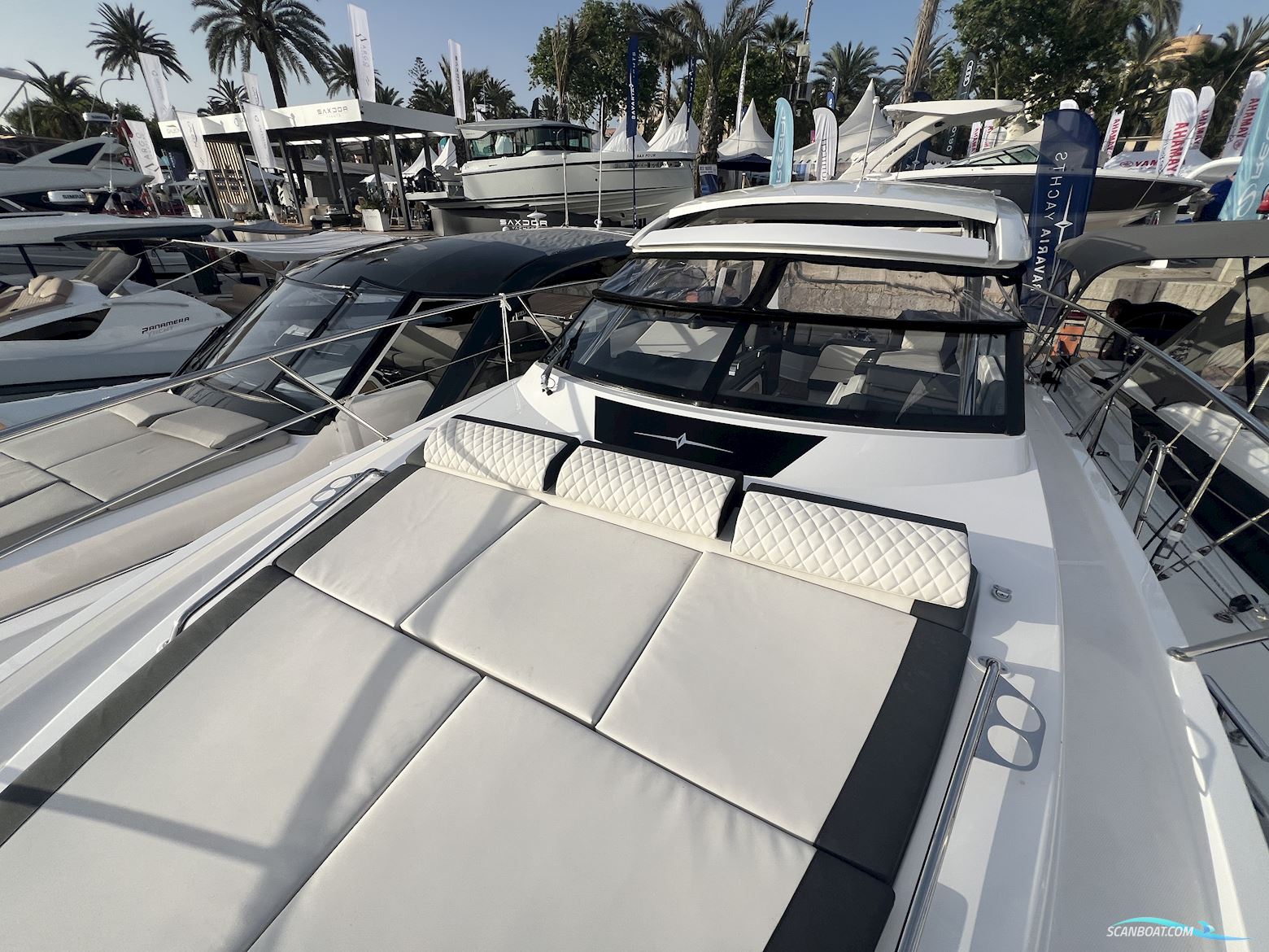 Bavaria SR35 Open Top-Demo Boat Discount