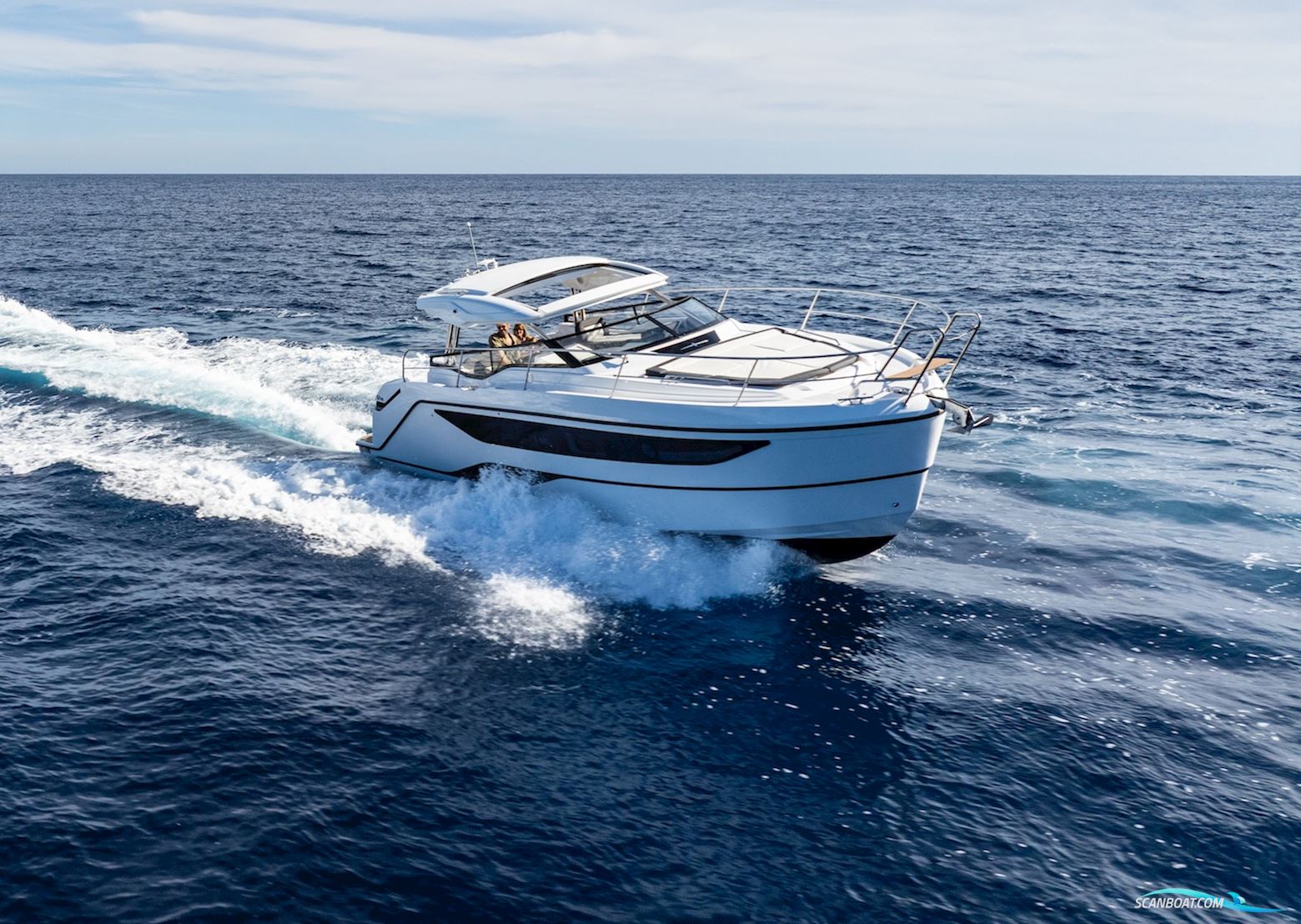 Bavaria SR35 Open Top Motorboat 2025, with Volvo-Penta engine, Spain