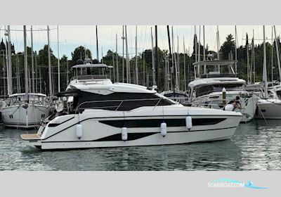Bavaria SR36HT Motorboat 2023, with Volvo Penta engine, Croatia