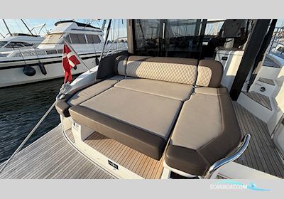 Bavaria SR41 Coupé Motorboat 2021, with Mercruiser 6,2L 350 Dts EC engine, Denmark