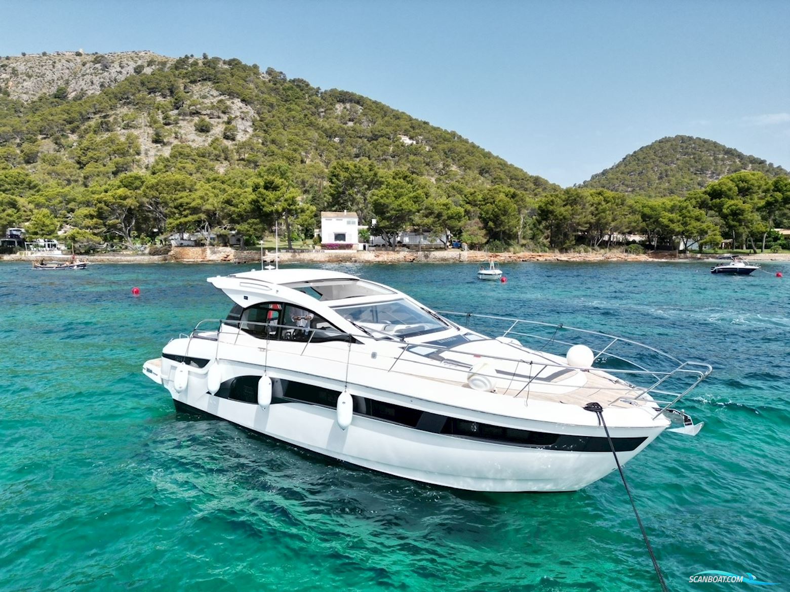 Bavaria SR41 Motorboat 2023, with Mercruiser engine, United Kingdom