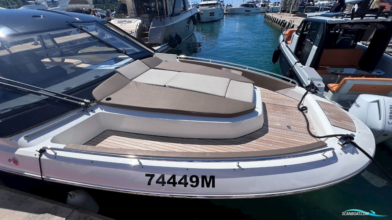 Bavaria VIDA 33 - 2X 300 PS