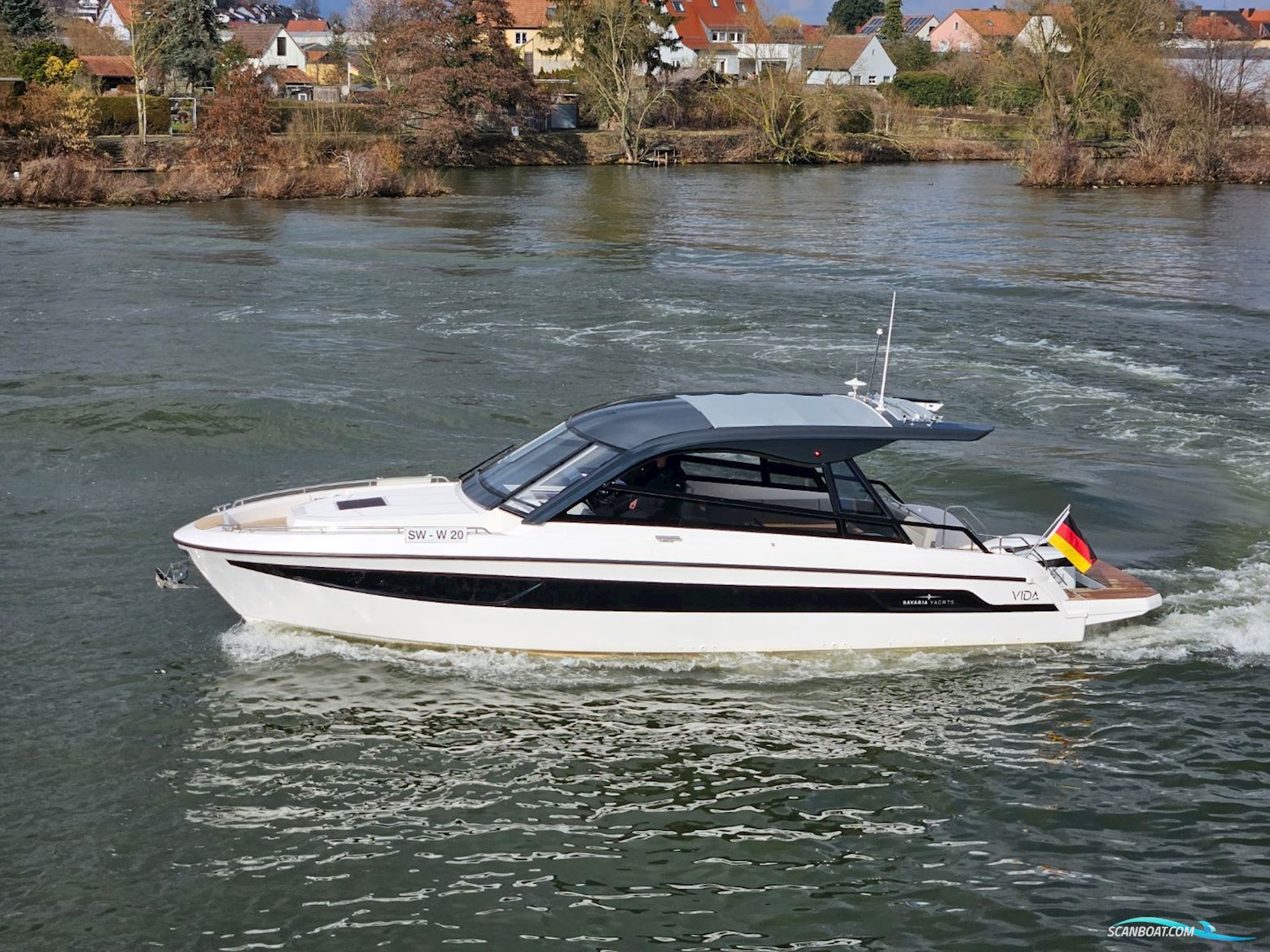 Bavaria Vida 33 Hard Top