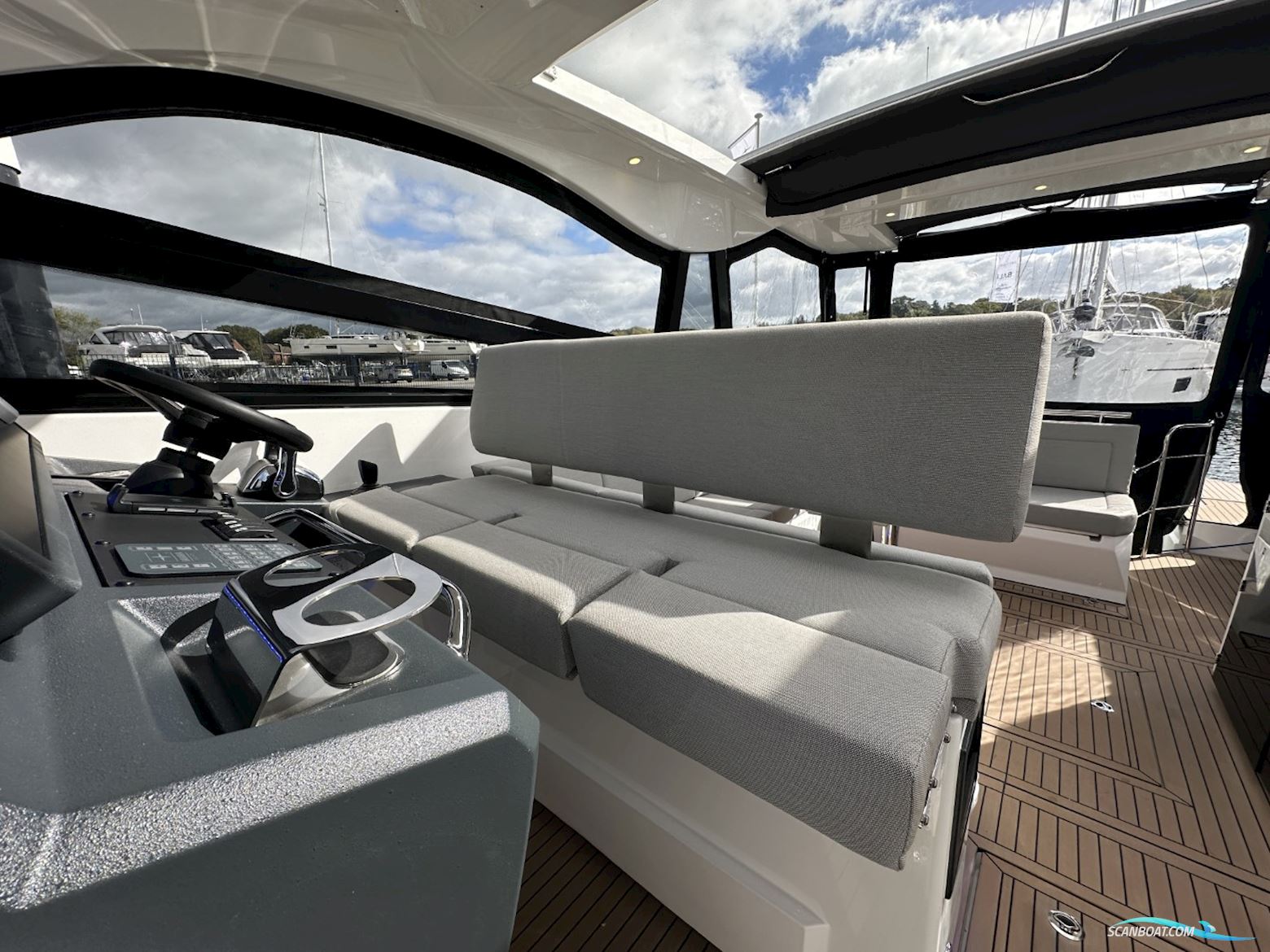 Bavaria Vida Hard Top
