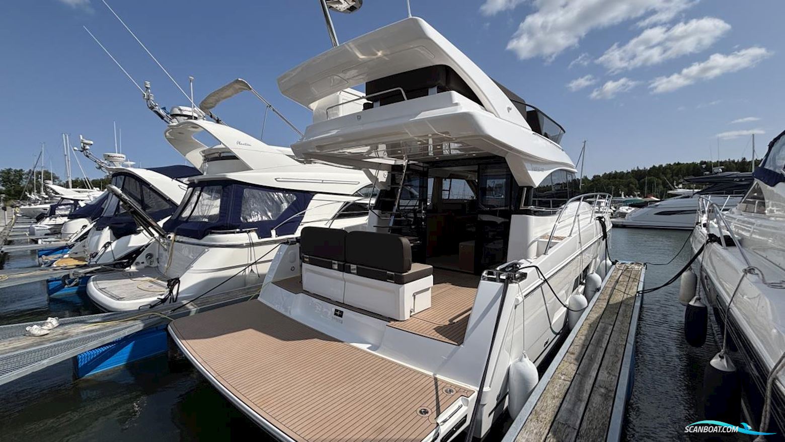 Bavaria VIRTESS 420 FLY