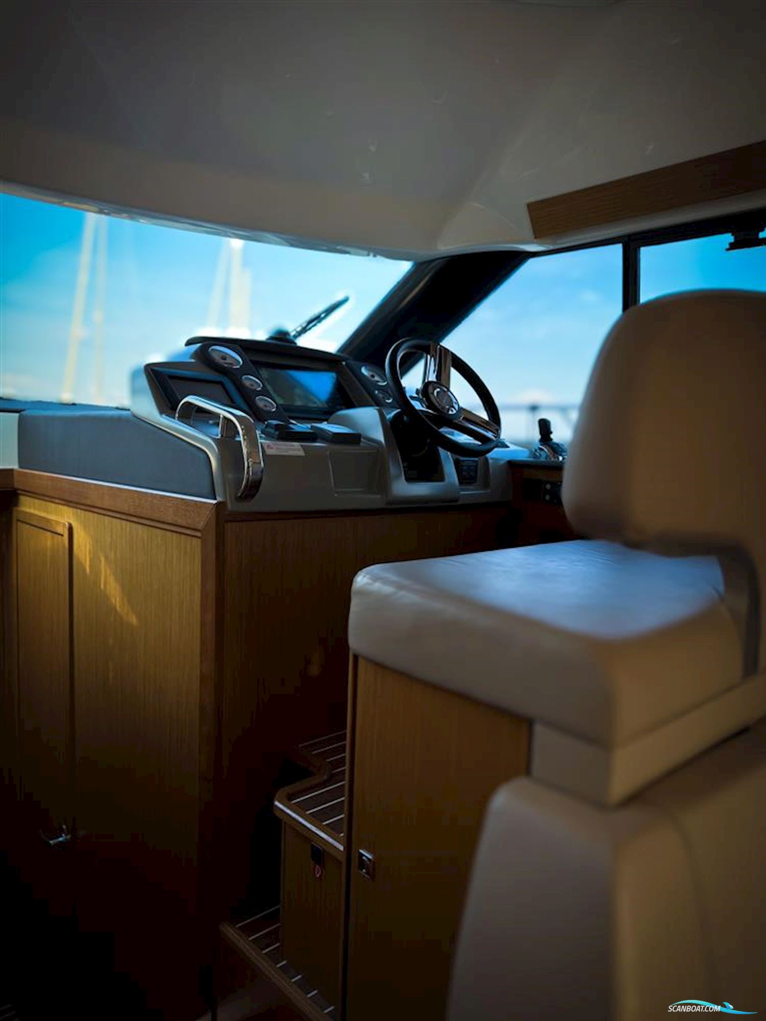 Bavaria Virtess 420 Fly