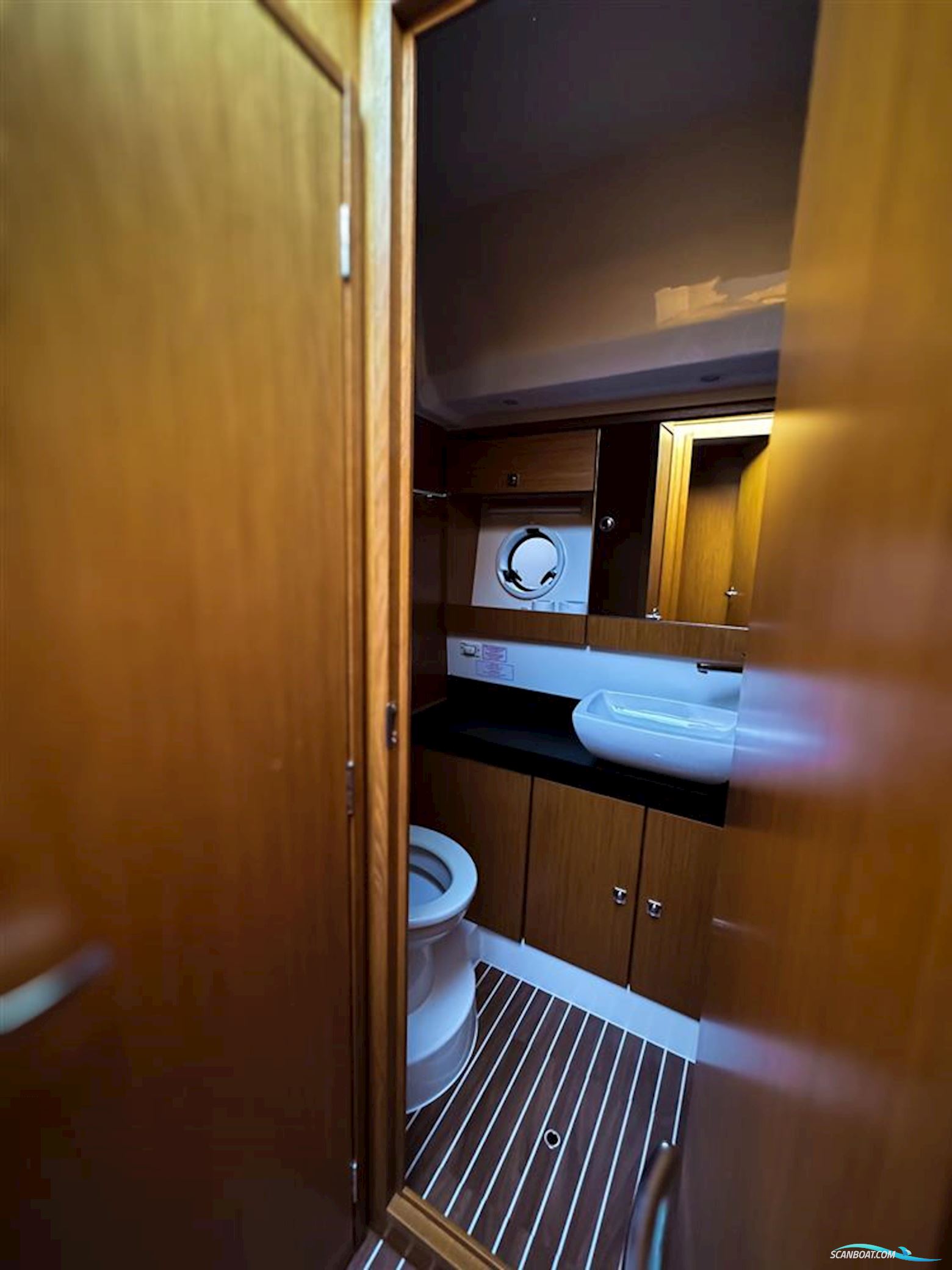 Bavaria Virtess 420 Fly