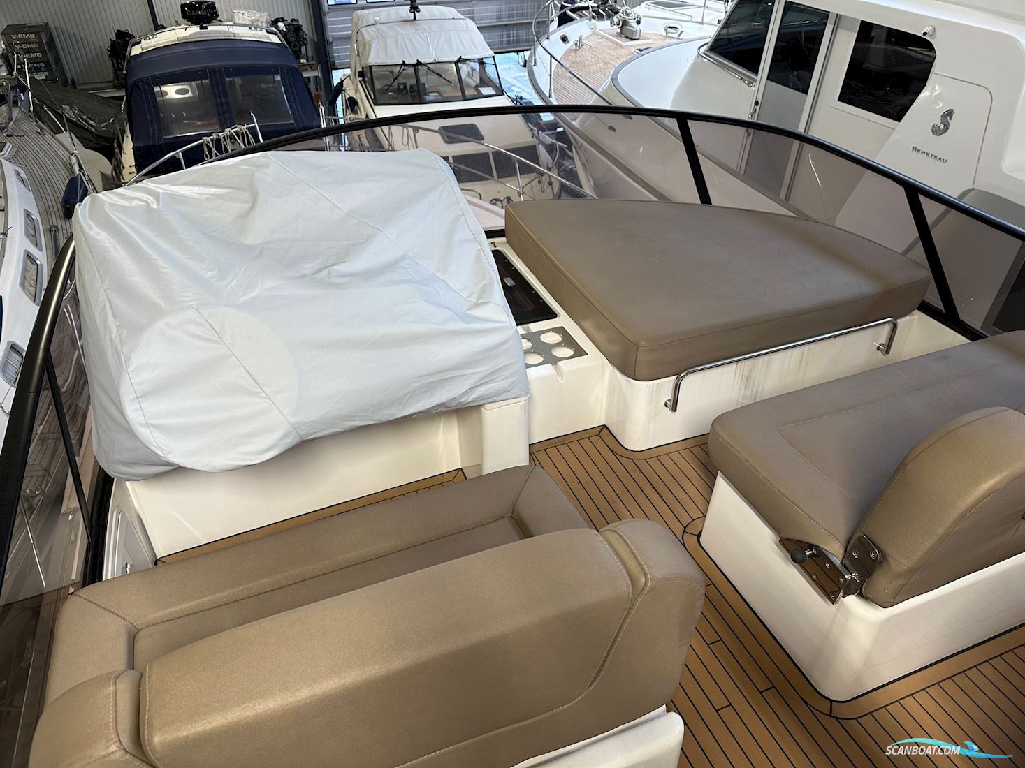 Bavaria Virtess 420 Fly Super