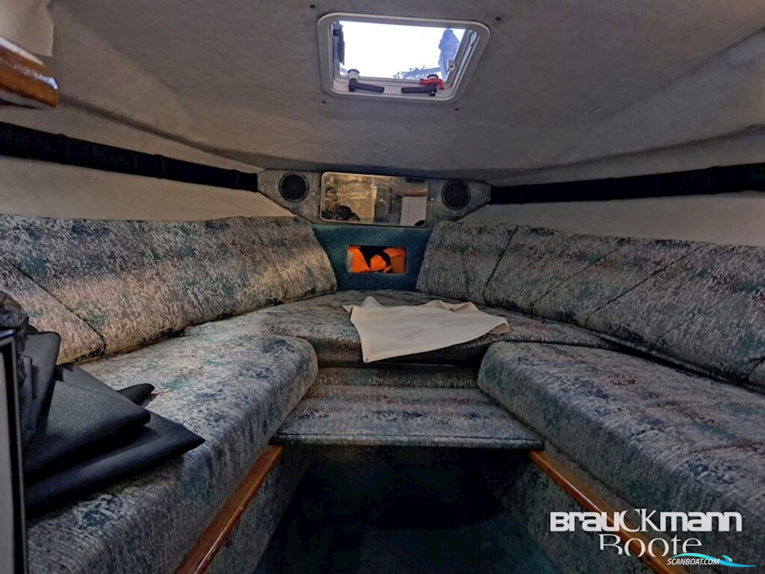 Bayliner (US) Bayliner (US) 2655 Cierra