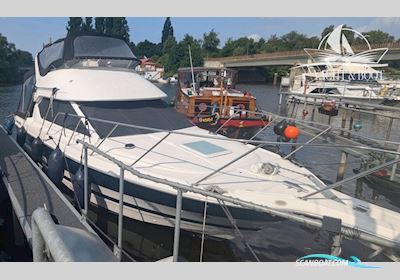 Bayliner (US) Bayliner (US) Cierra 2858 Fly Motorboat 2000, with Mercruiser engine, Germany