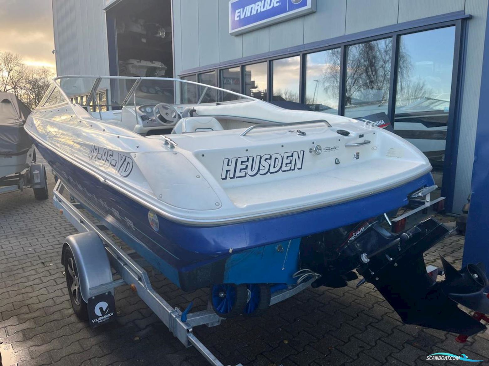 Bayliner  2050 Capri Bowrider