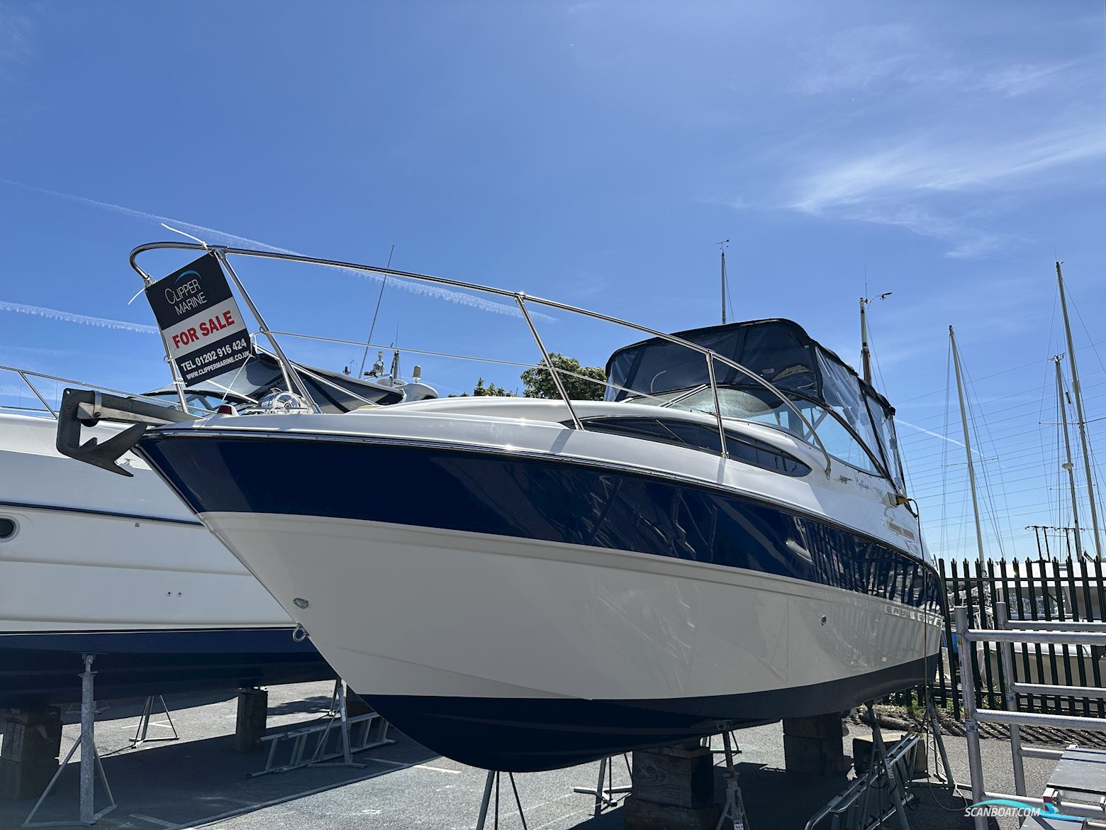 Bayliner  245