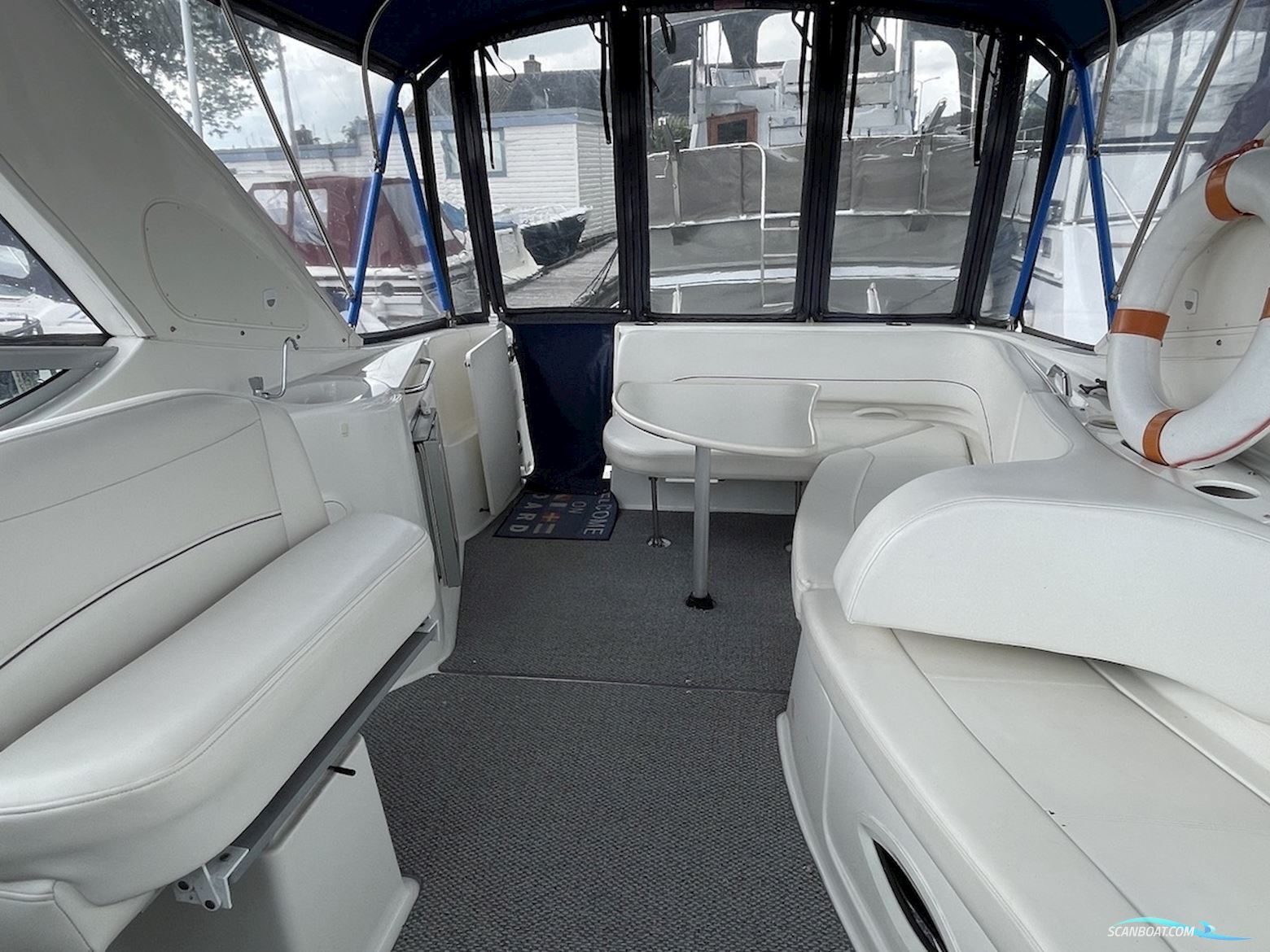 Bayliner  335 Cruiser