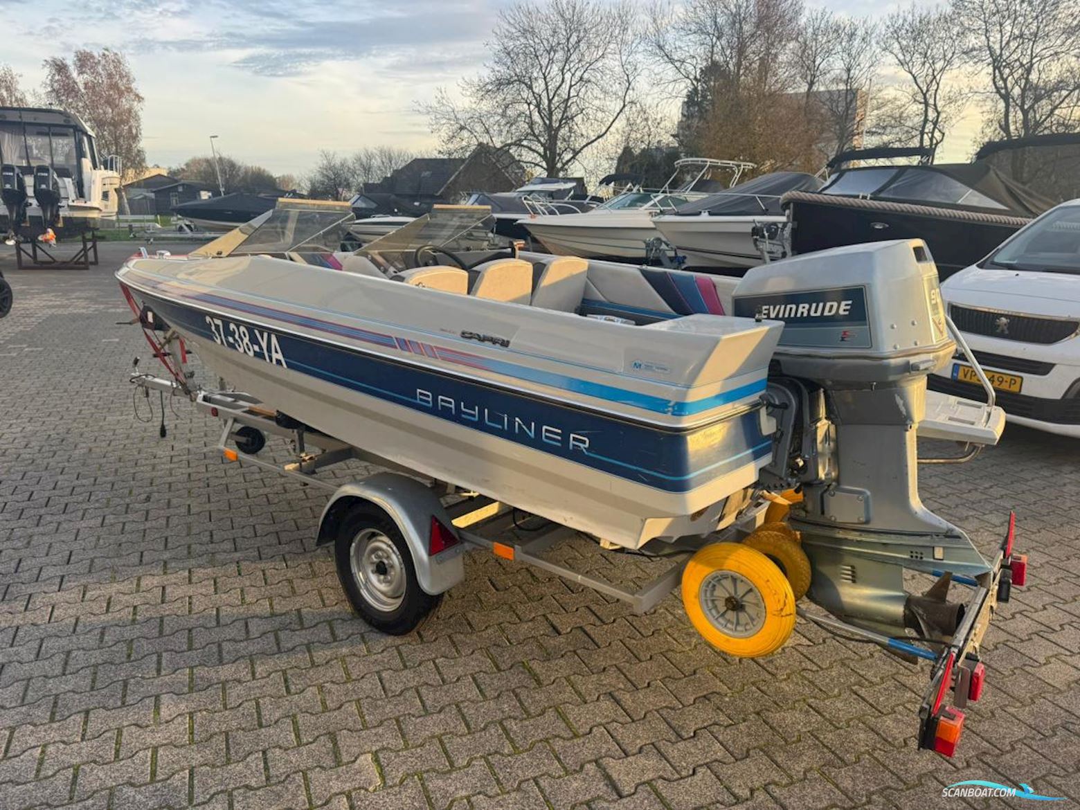 Bayliner  Capri 1500 Bowrider