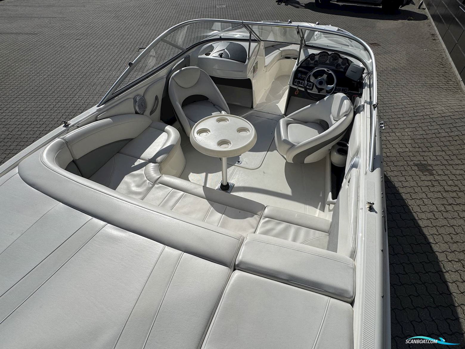 Bayliner 205 BR - 4.3 Mercruiser Mpi