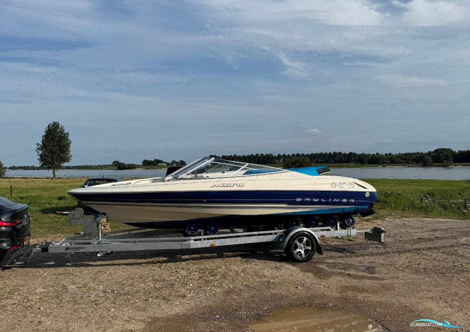 Bayliner 2050 Capri Bowrider Motorboat 1994, with Mercruiser engine, The Netherlands