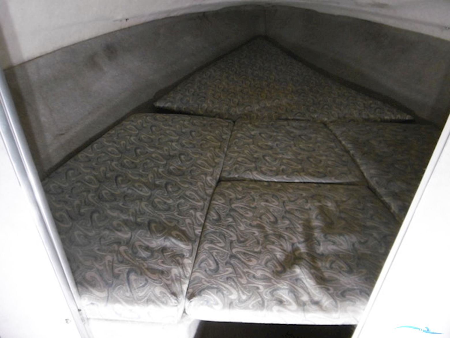 Bayliner 2052 Capri LS Cuddy