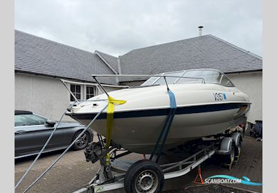 Bayliner 212 Capri Motorboat 2004, with Mercruiser engine, United Kingdom