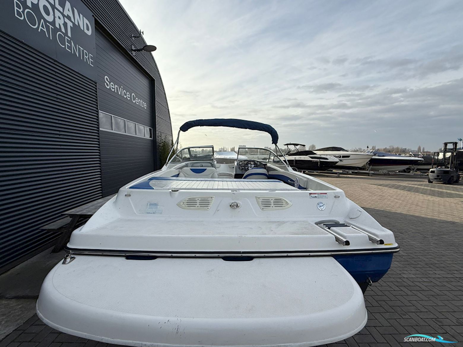 Bayliner 225 Bowrider