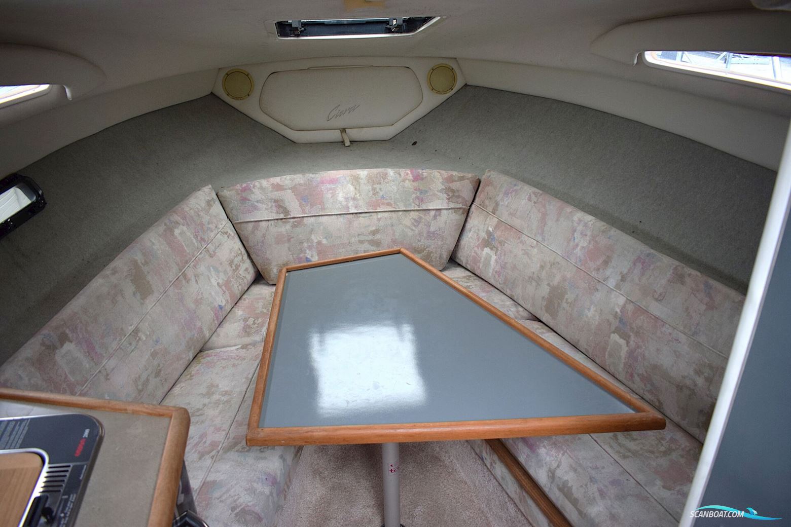 Bayliner 2355 Ciera – SOLGT