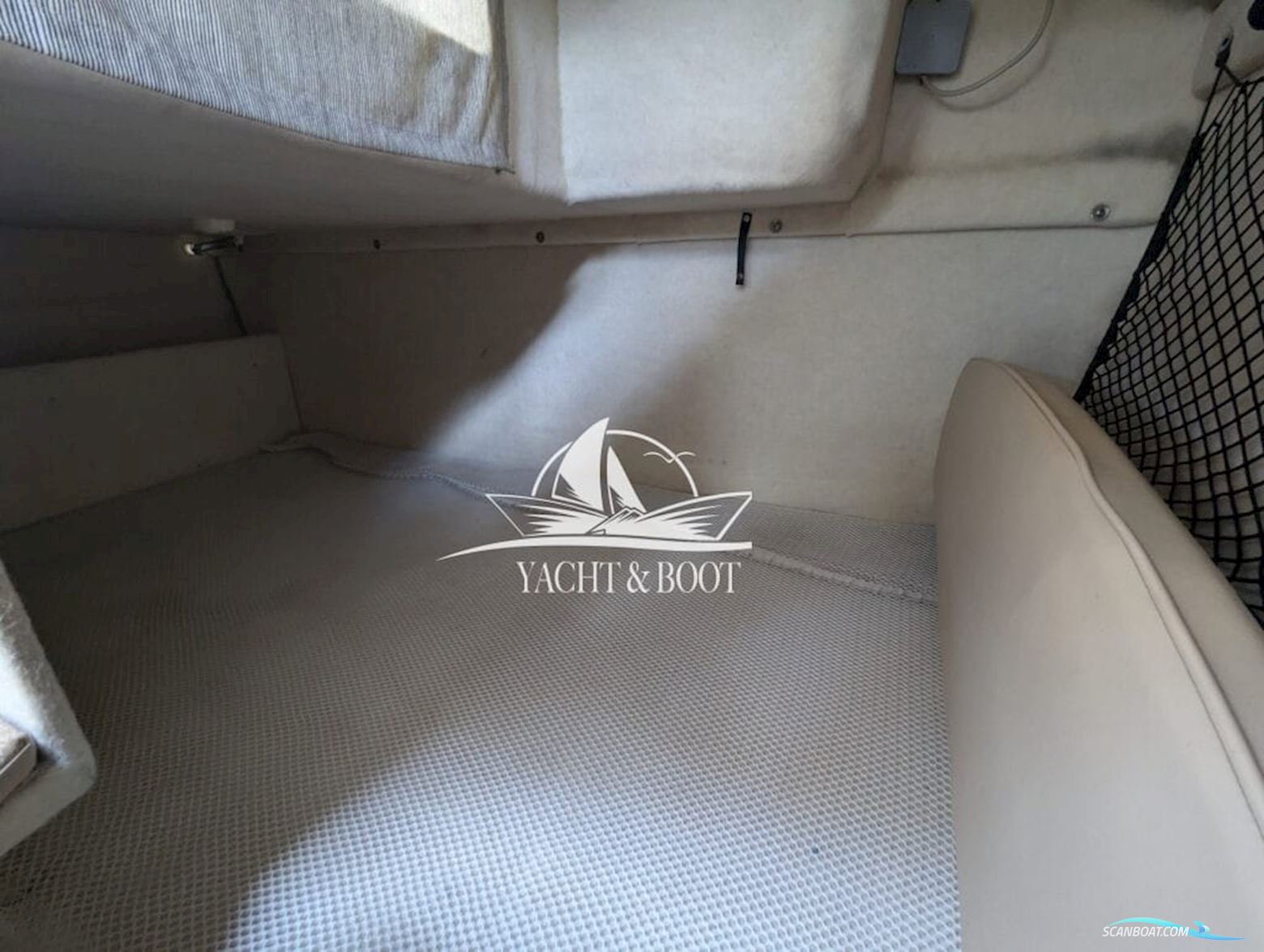 Bayliner 245