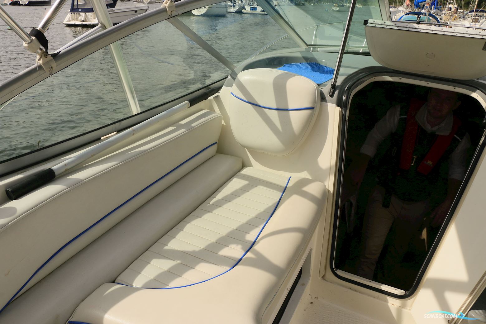 Bayliner 245
