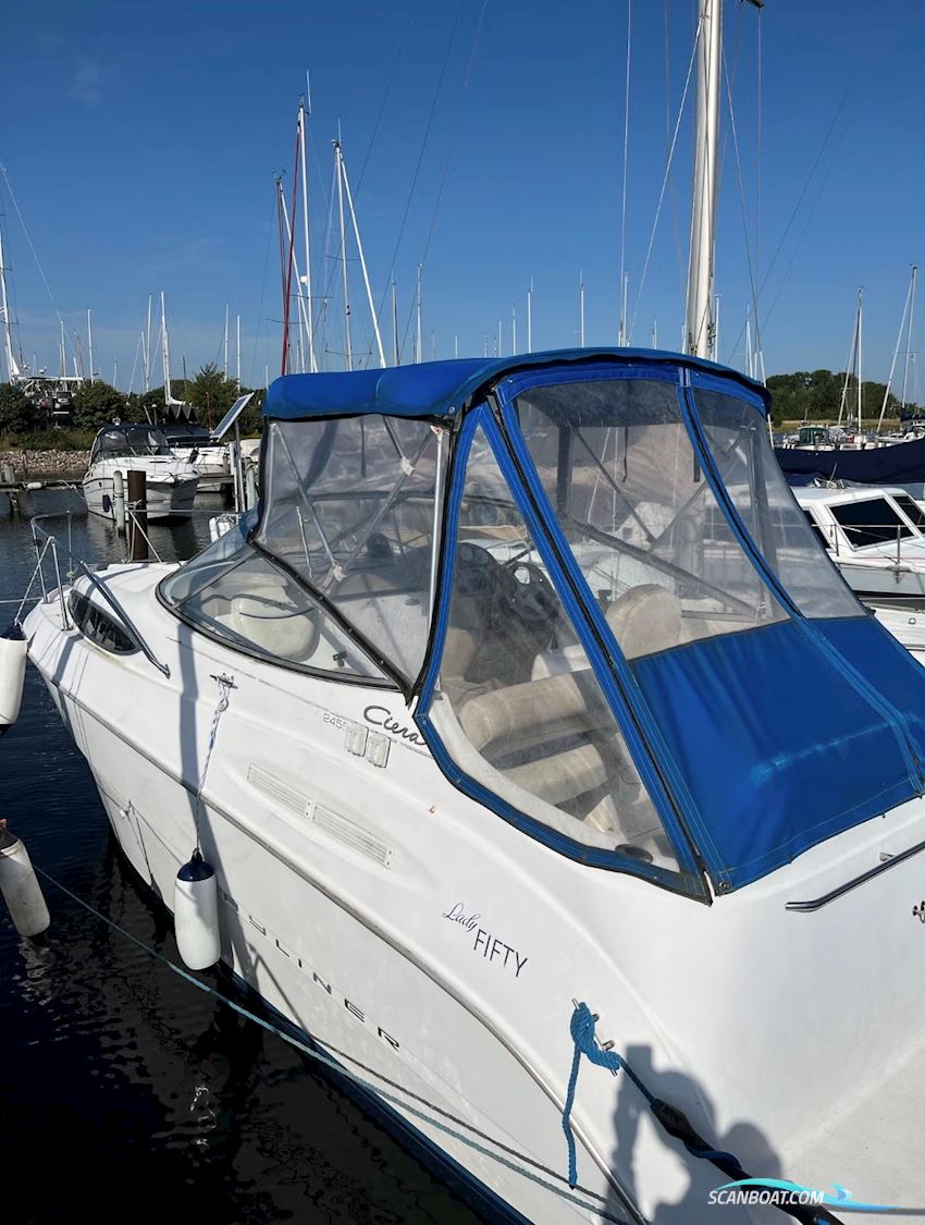 Bayliner 2455 Ciera