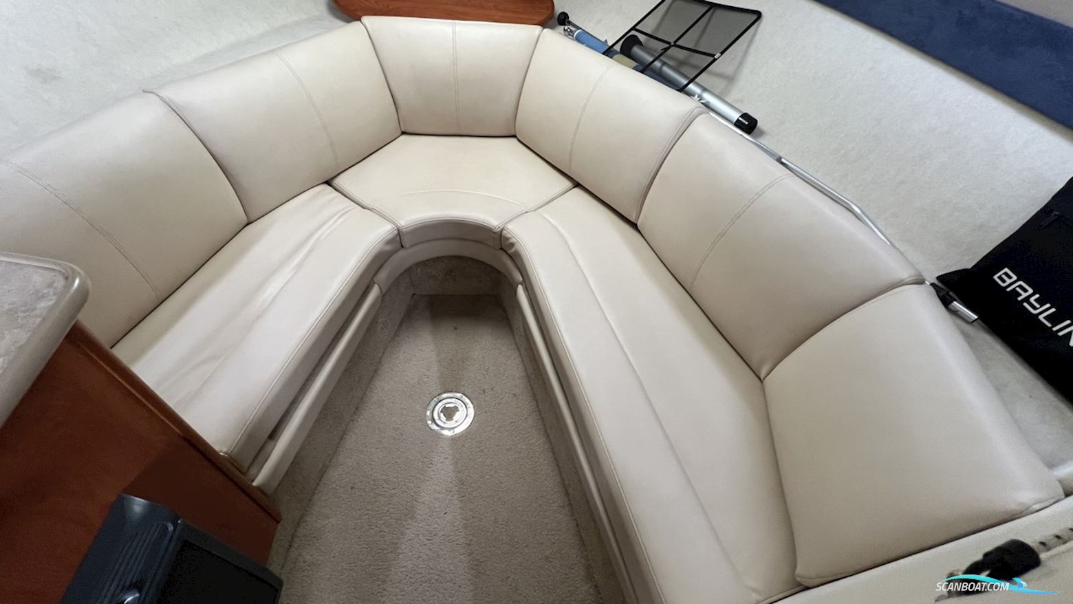 Bayliner 245CR