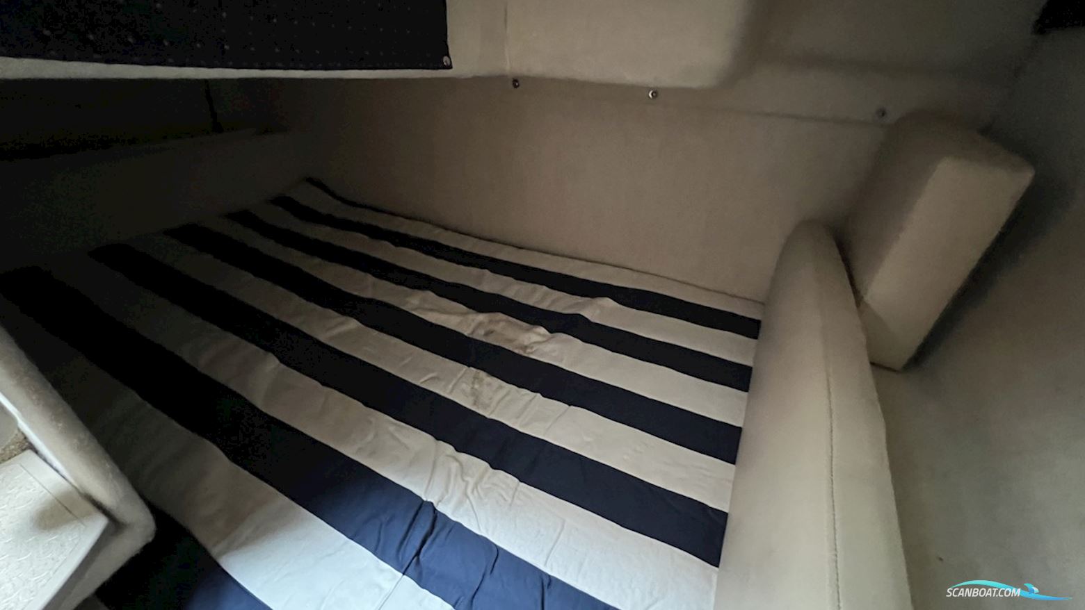 Bayliner 245CR