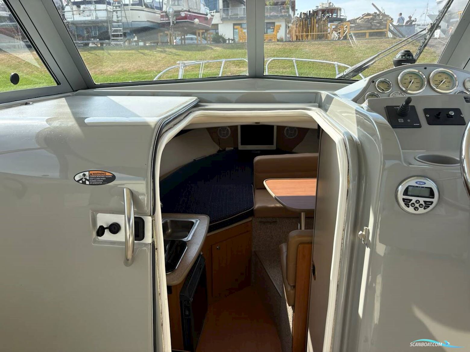 Bayliner 246 Discovery