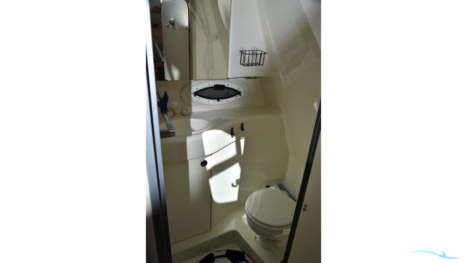 Bayliner 255 SB