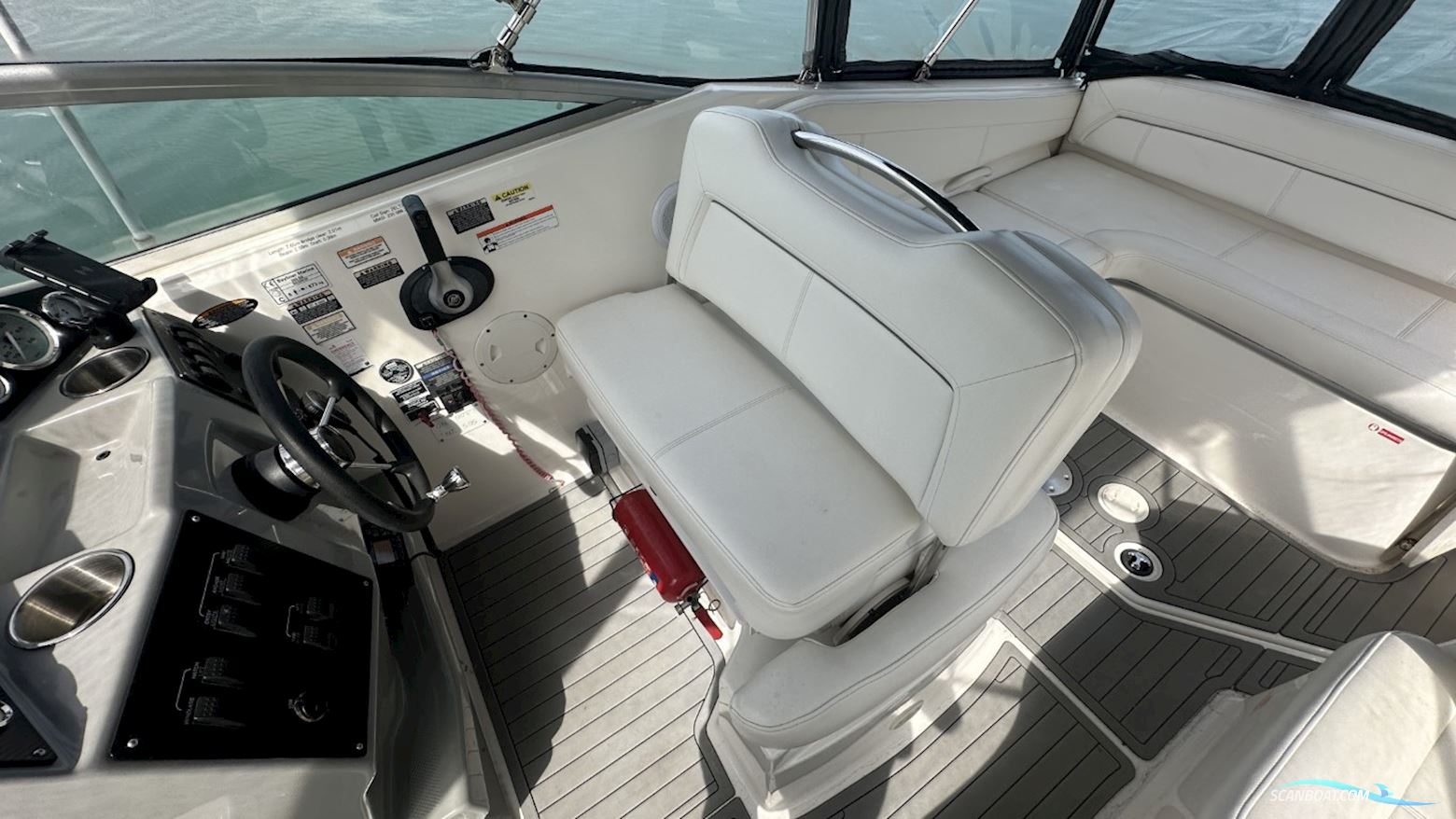 Bayliner 255