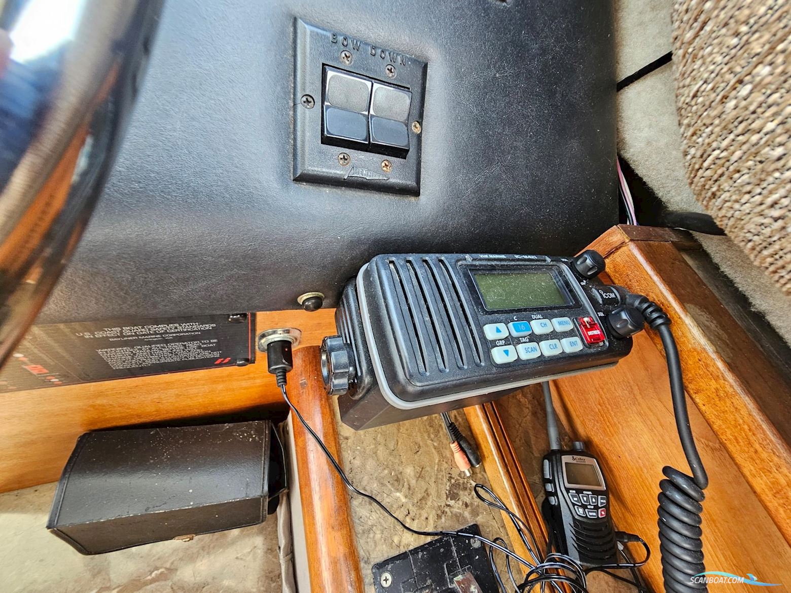 Bayliner 2556 Flybridge